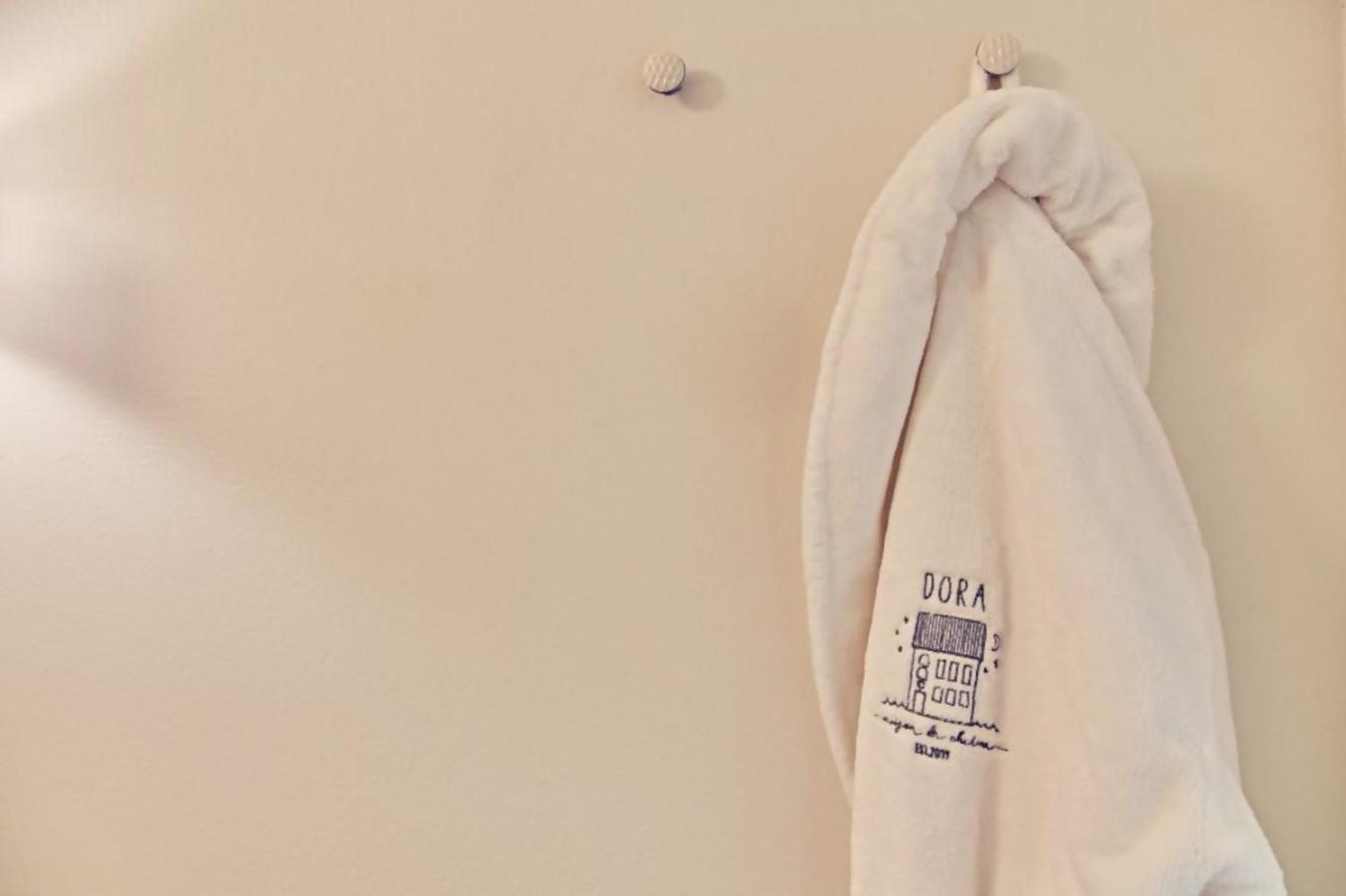 Dora Maison De Charme Ivrea Zimmer foto